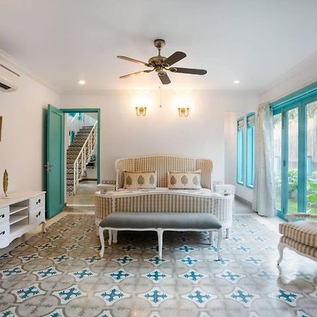 White Banyan Beach Villa, Candolim By The Acacia Villas Exterior photo
