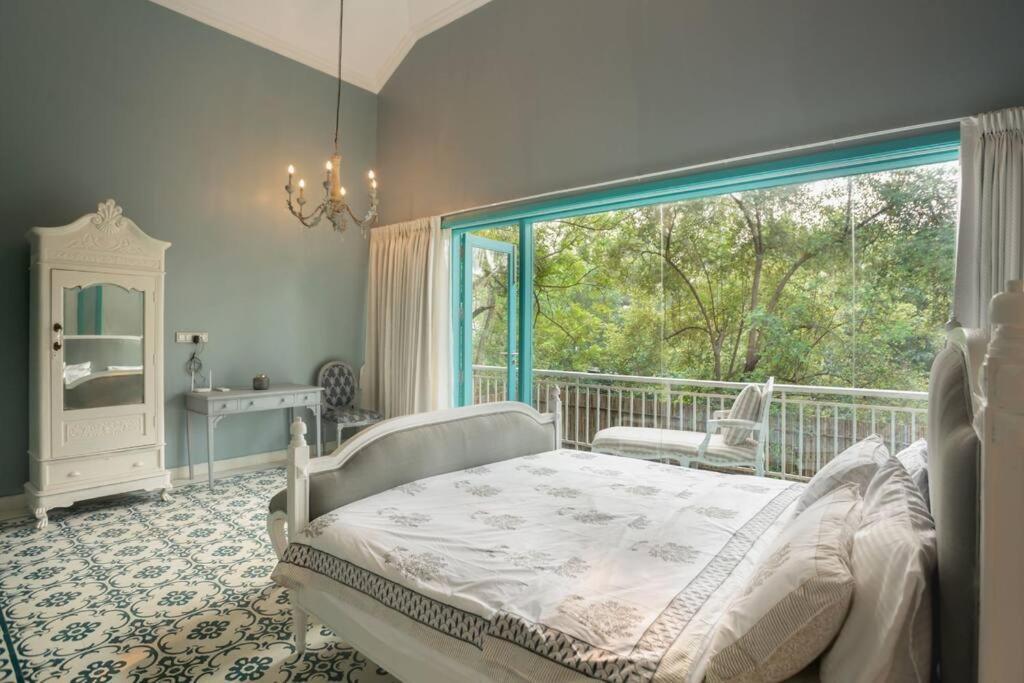 White Banyan Beach Villa, Candolim By The Acacia Villas Exterior photo
